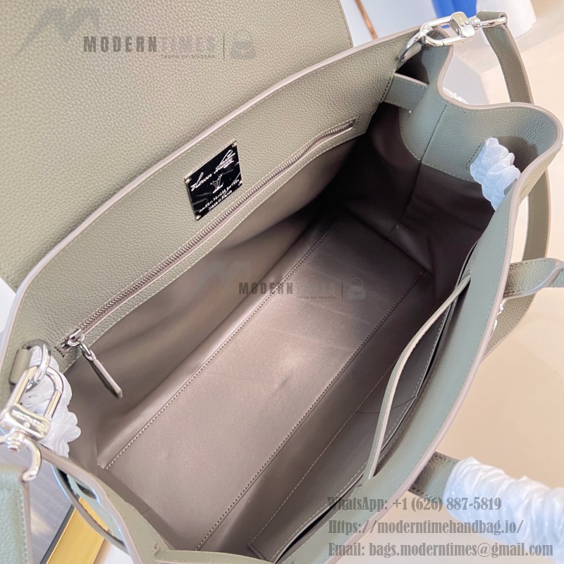 Louis Vuitton Georges Tote Bag M23153 in Cuir Millésime grained leather