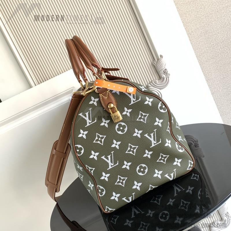 Louis Vuitton Speedy P9 Bandoulière 40 Monogram Leather Replica Handbag