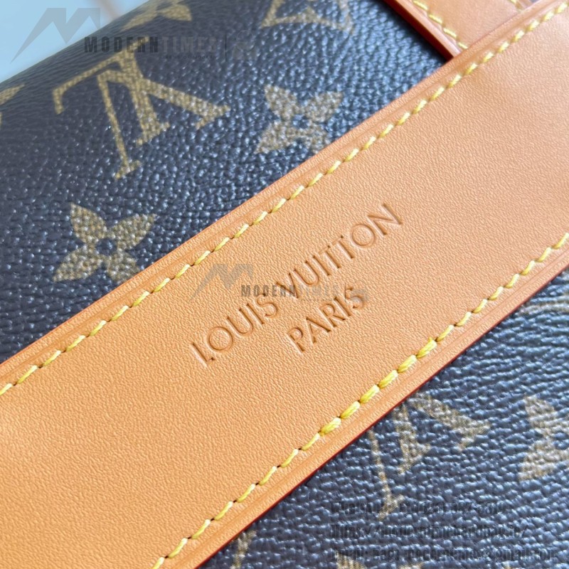 Louis Vuitton M28115 Christopher Messenger Bag in Monogram Archive Canvas
