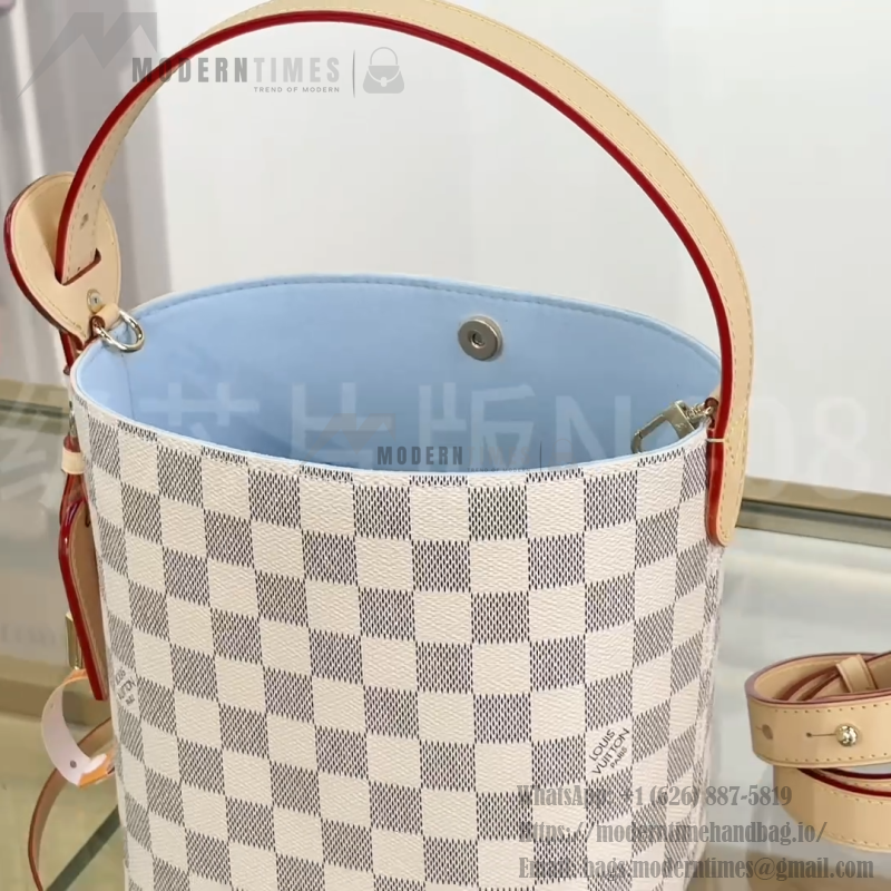 Louis Vuitton M28115 Christopher Messenger Bag in Monogram Archive Canvas