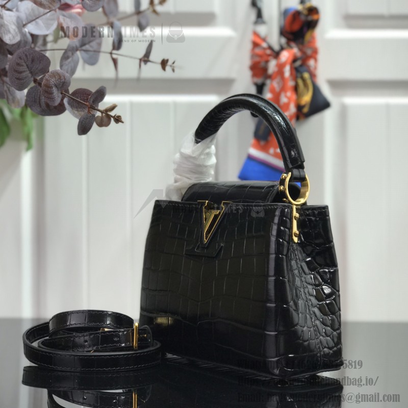 Louis Vuitton Capucines M94227 Crocodile-Embossed Leather Handbag in Khaki – Mini and MM