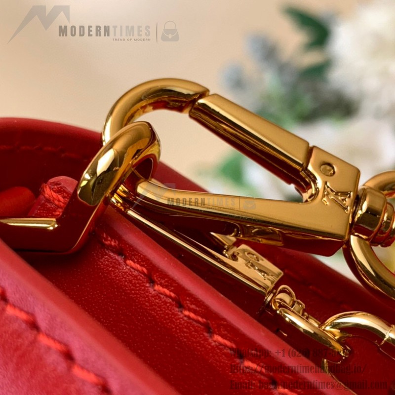 Wallet On Chain Capucines Red Bag M12405