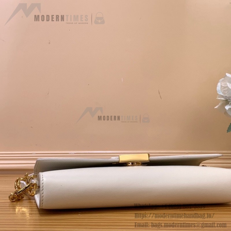 Louis Vuitton Wallet On Chain Capucines M12265 White Replica