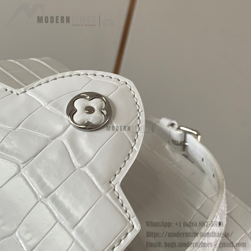 White Dynamic Chip Premium Leather Handbag M92173 Replica