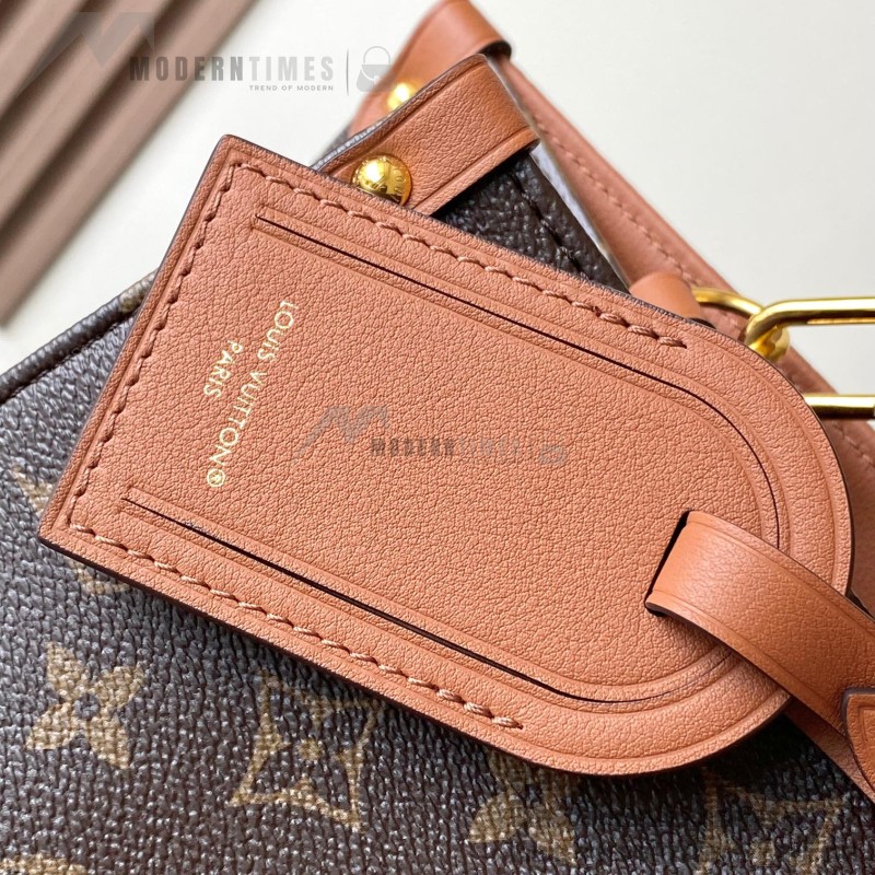 Louis Vuitton ONTHEGO ORGANIZER Handbag M14235 Replica Front View