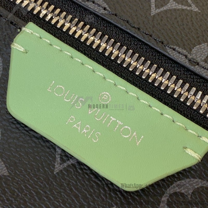 Louis Vuitton - Discovery Backpack PM M25887 Monogram Eclipse Black/Neon Green