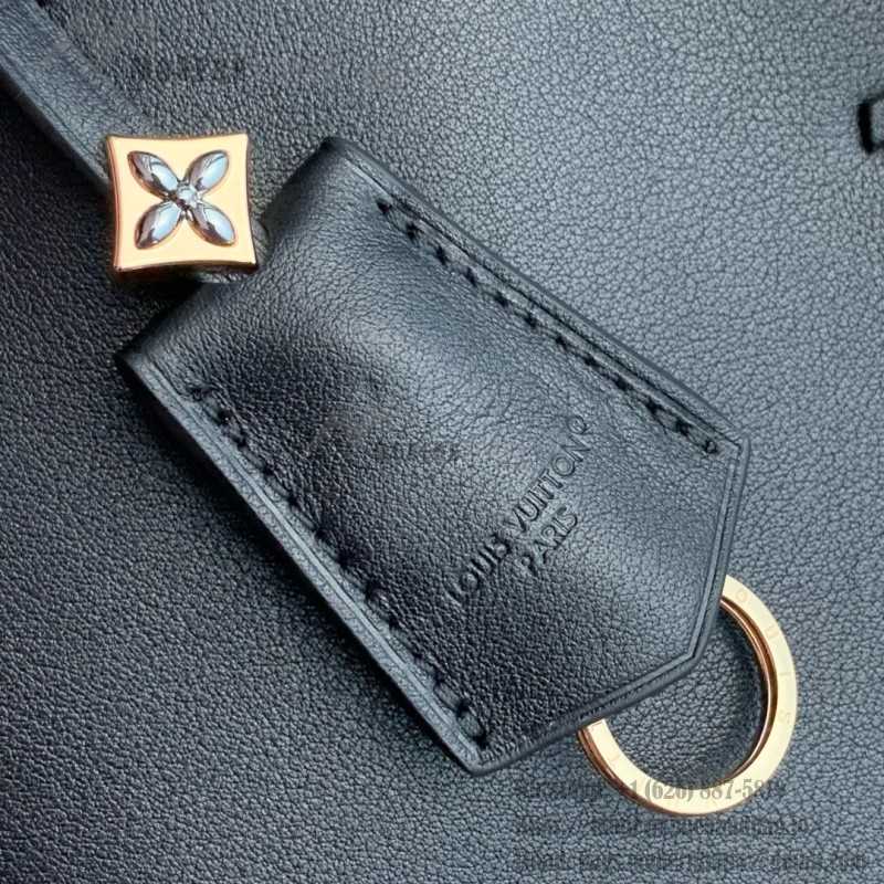 Louis Vuitton Capucines Souple MM Handbag M12924 Black – Shiny Cowhide Leather