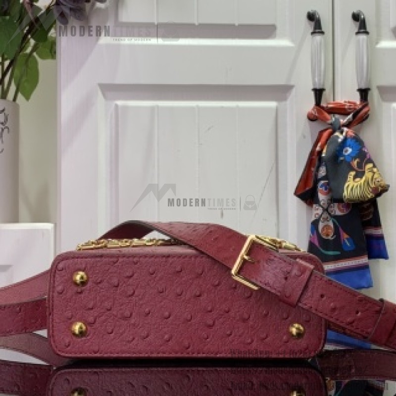 Louis Vuitton Capucines M11908 Mini & BB Handbag in Ostrich-Embossed Leather with Pearl Chain