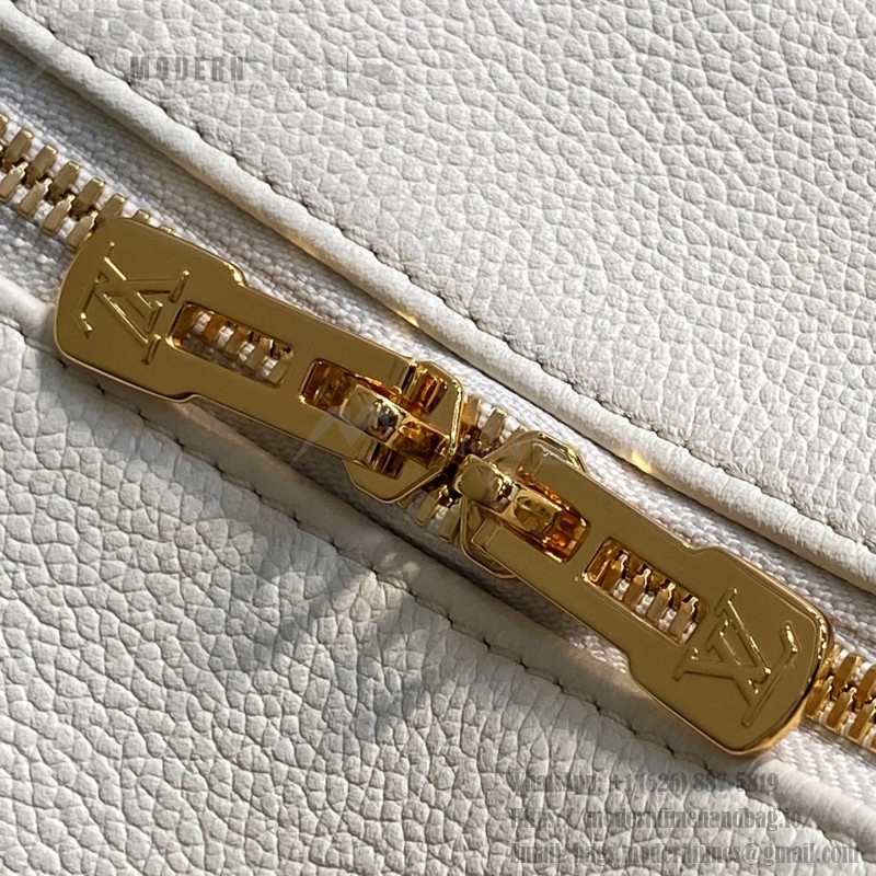 Louis Vuitton Express Small Bag M26905 Off-White Leather