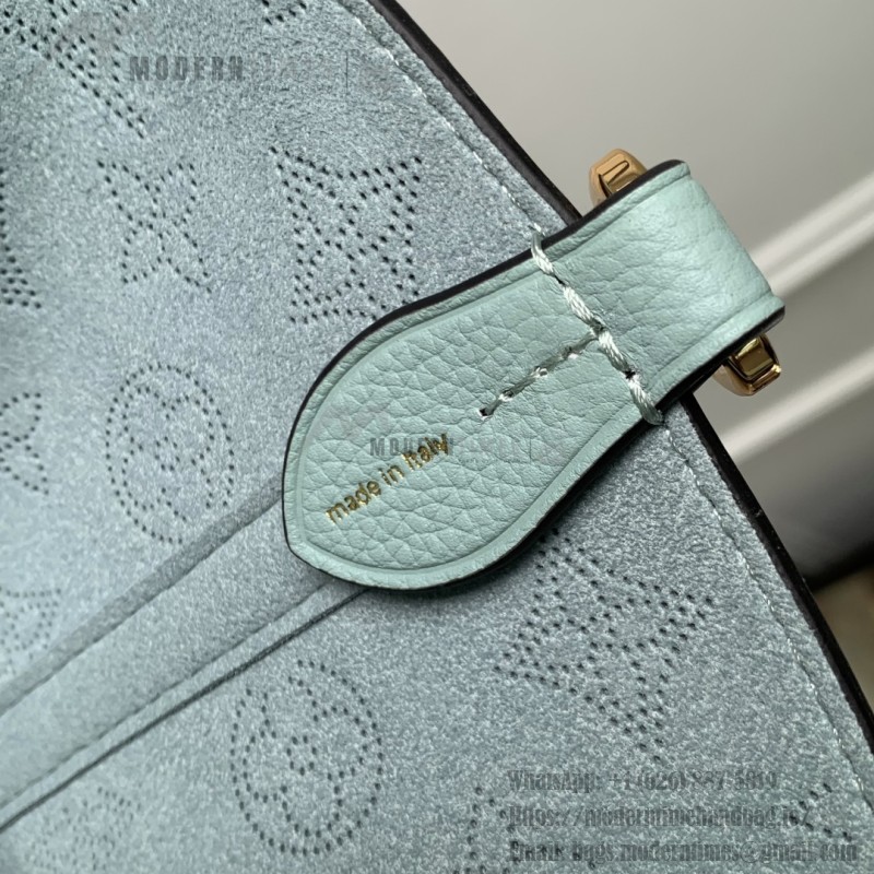 Louis Vuitton Blossom PM Green Mahina Leather Handbag M24930