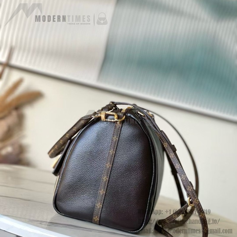 Louis Vuitton Express Medium Bag M26359 Black Oil-Wax Leather