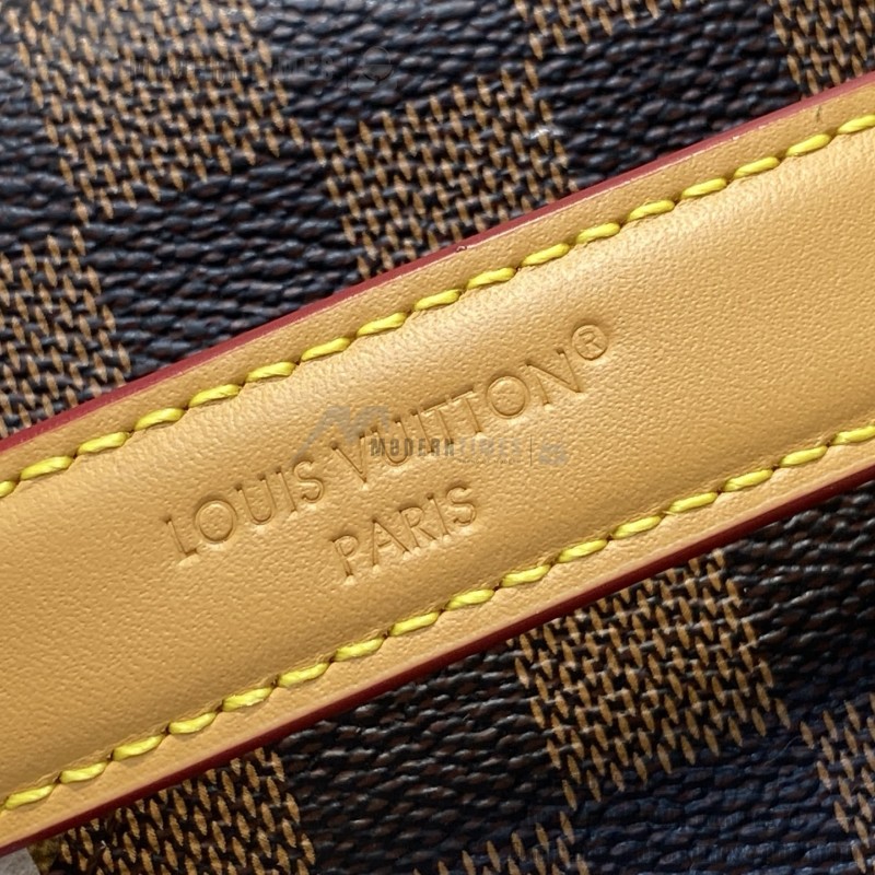 Louis Vuitton Discovery Small Backpack M26130 Monogram Mixed Canvas