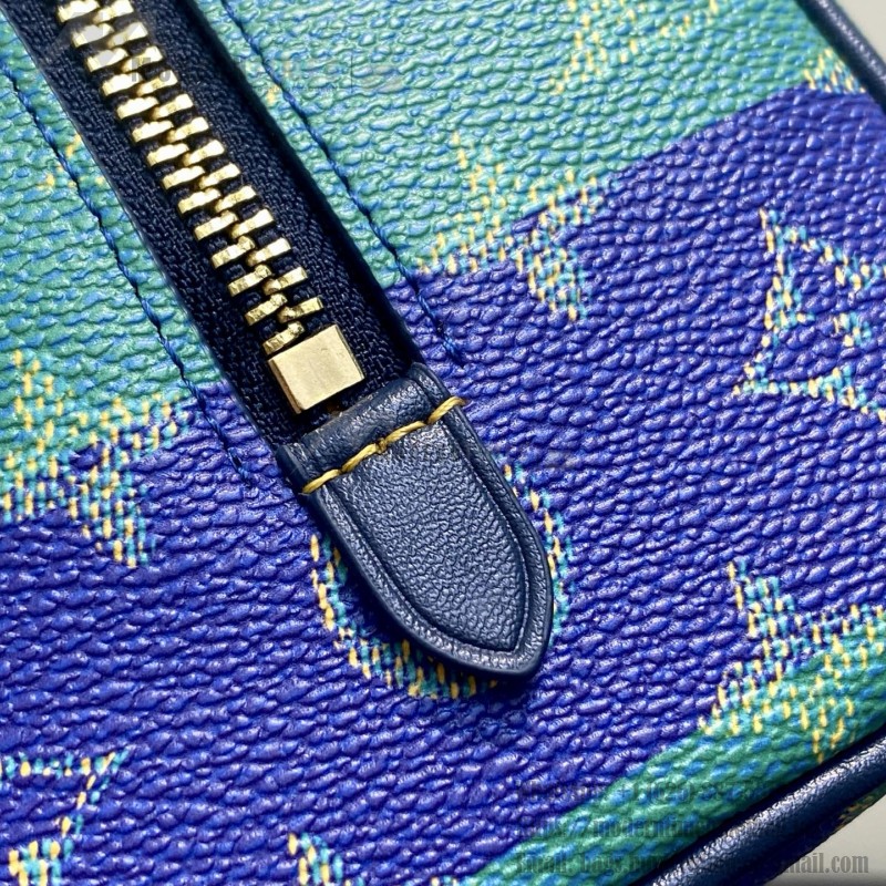 Louis Vuitton Locker Dopp Kit M25902 Blue M36903 Red Replica Toiletry Pouch