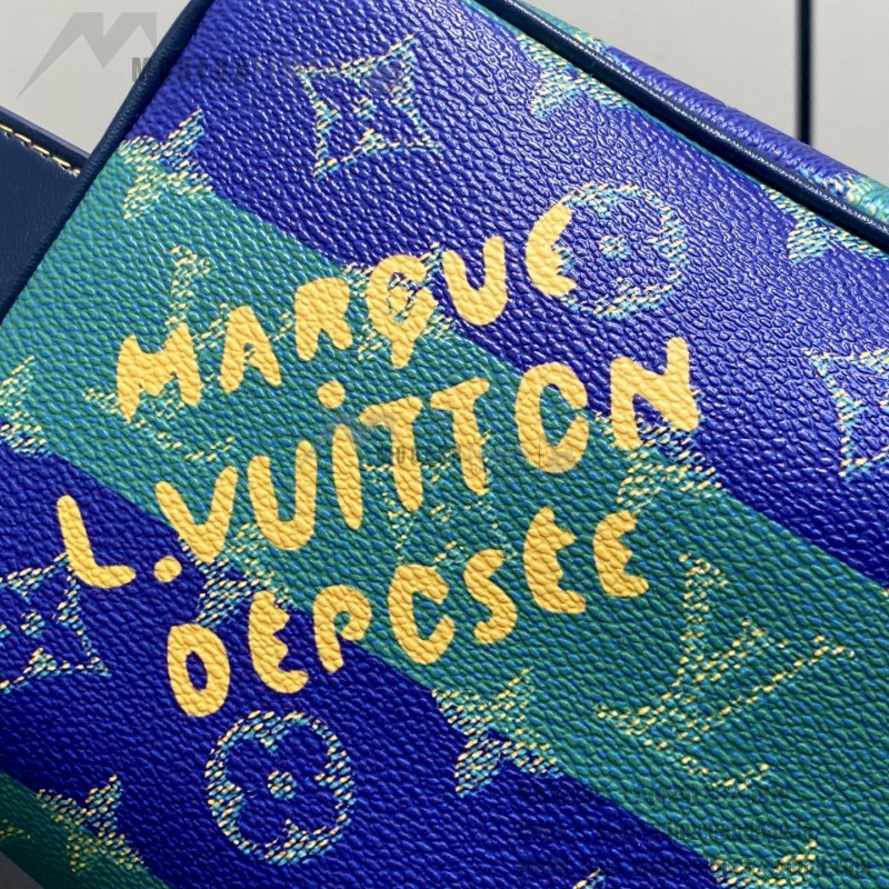 Louis Vuitton Locker Dopp Kit M25902 Blue M36903 Red Replica Toiletry Pouch