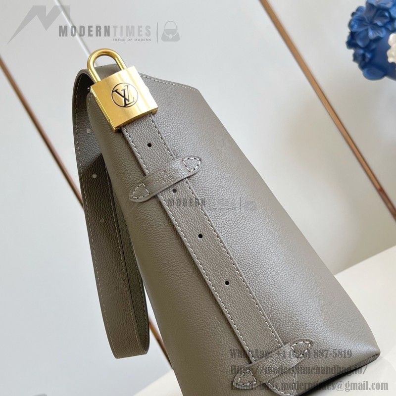 Louis Vuitton Low Key Hobo PM M25352 dark green leather handbag