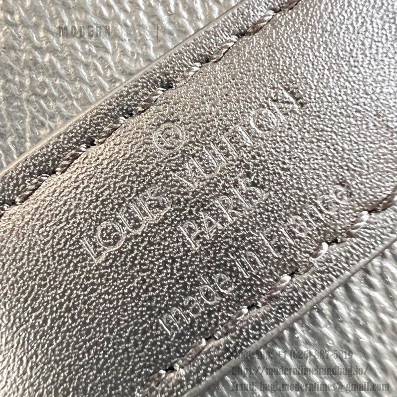 Louis Vuitton Keepall 25 Monogram Eclipse Canvas Bag