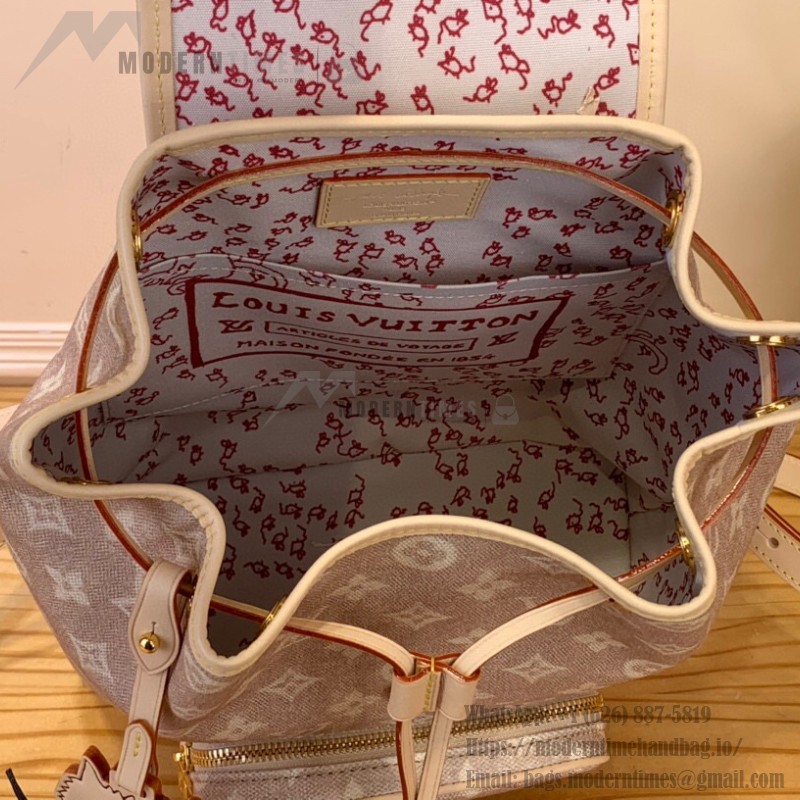 Louis Vuitton Montsouris Small Backpack M15135 featuring Meowgram pattern and detachable cat-shaped key pouch