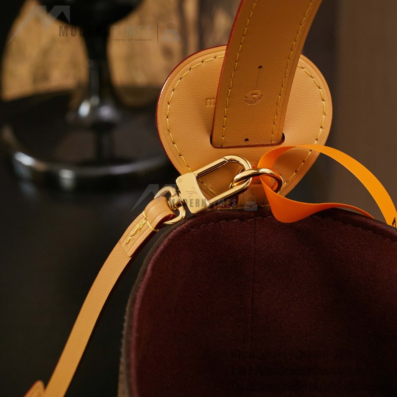 Louis Vuitton M12925 Premium Edition Handbag in Italian A-Grade Leather with Copperplate Electronic Tag and Full Packaging