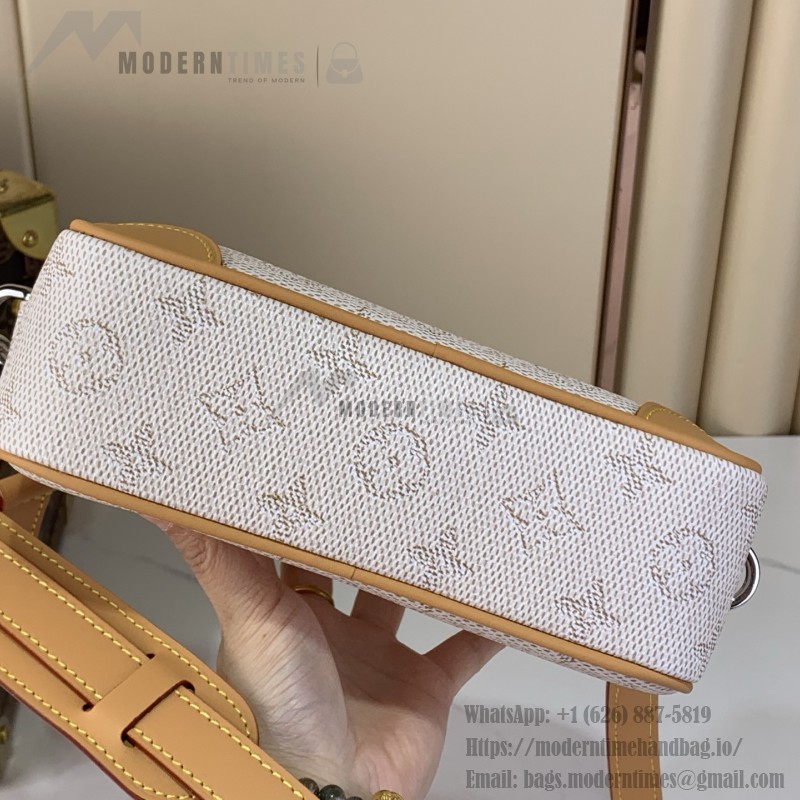 Louis Vuitton Boarding Messenger Bag M27155 in Waxed Cowhide Leather with Adjustable Shoulder Strap
