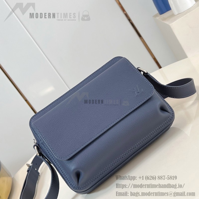 Louis Vuitton M15260 Boarding Messenger Bag Front View