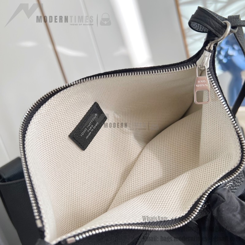 Louis Vuitton Verso Hobo Handbag LV Touch Leather