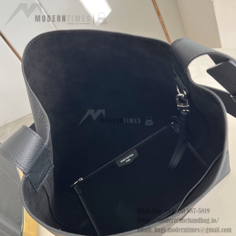 Louis Vuitton Verso Hobo Handbag LV Touch Leather