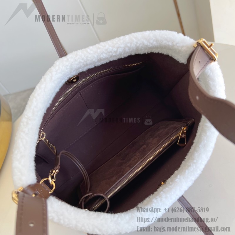 Louis Vuitton LV Ski CarryAll Small Handbag - Chocolate Suede Calf Leather