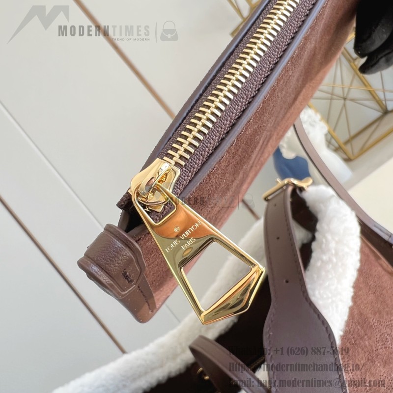 Louis Vuitton LV Ski CarryAll Small Handbag - Chocolate Suede Calf Leather