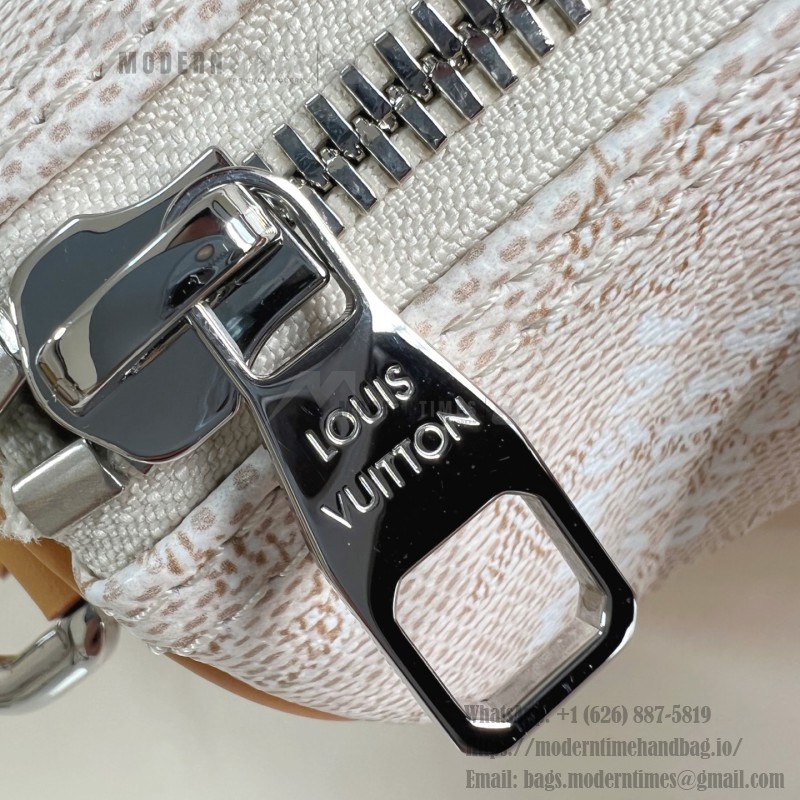 Louis Vuitton Keepall Bandoulière 25 Monogram Heritage Bag with Colorful Lining
