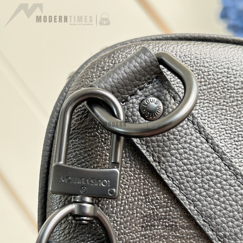 Louis Vuitton M28370 Keepall Bandoulière 35 Monogram Midnight travel bag