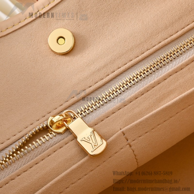 Louis Vuitton CarryAll M13661 White Multicolor Handbag – Monogram Canvas with Leather Trim
