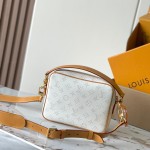 Louis Vuitton NIL Handbag M14682 White with MB163c Chip