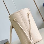 Louis Vuitton Neverfull MM M14319 Tote in Sand Monogram Epi Leather