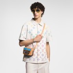 Louis Vuitton - Baladeur Wearable Wallet Bag M14062