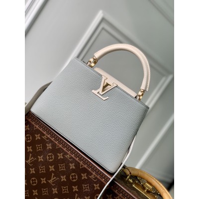 Louis Vuitton - Capucines MM Handbag M21296 Small