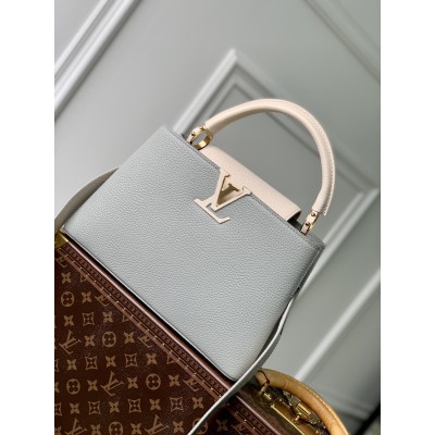 Louis Vuitton - Capucines MM Handbag M21296 Medium