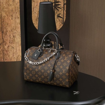 Louis Vuitton - M12243 Premium Edition Handbag with Italian A-Grade Leather and Steel Hardware