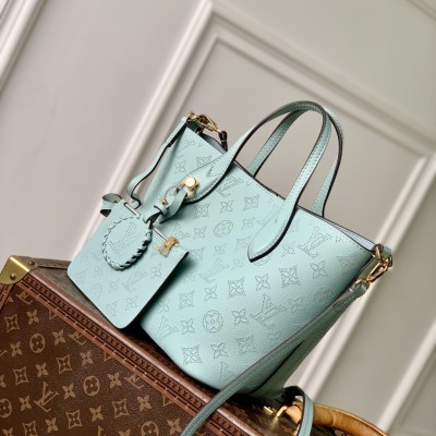 Louis Vuitton - Blossom PM Handbag Green Mahina Leather M24930