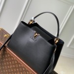 Louis Vuitton Capucines Souple Large Handbag M24607 in Smooth Calf Leather