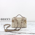 Gucci 816357 Beige Oat Leather Handbag
