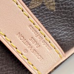 Louis Vuitton Speedy Bandoulière 25 Handbag with Monogram Canvas and Leather Handle