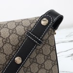 Gucci 815178 Brown & Black Leather Top Handle Bag