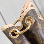 Louis Vuitton Damier Artsy Handbag Monogram Canvas M25877 Replica