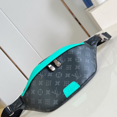 Louis Vuitton - Discovery Bumbag Monogram Eclipse Canvas M25924  Replica Waist Bag