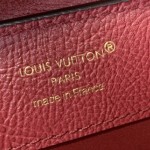 Louis Vuitton Capucines M11908 Mini & BB Handbag in Ostrich-Embossed Leather with Pearl Chain