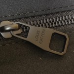 Louis Vuitton Shopper Medium Handbag M13979 Black Leather