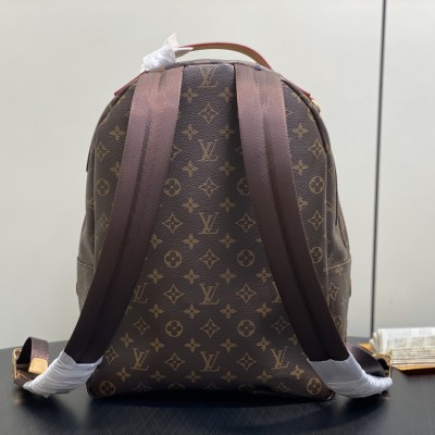 Louis Vuitton - Discovery Small Backpack M26130 – Monogram Mixed Canvas Patchwork Design