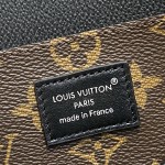 Louis Vuitton Pochette Cosmétique Black Lambskin Makeup Bag M15206 / M15205