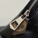 Louis Vuitton Pochette Cosmétique Black Lambskin Makeup Bag M15206 / M15205