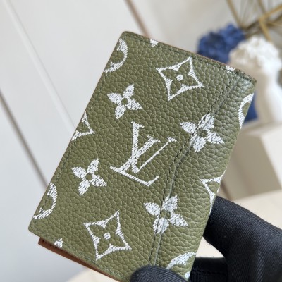 Louis Vuitton - M26072 Brushed Monogram Leather Pocket Wallet – Gold / Gross Green